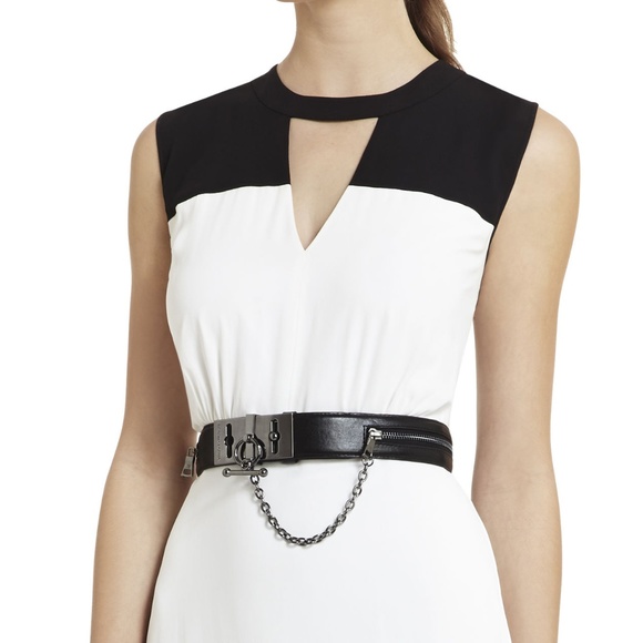 BCBG Black Faux Leather Metallic Chain Toggle Belt - Picture 2 of 3